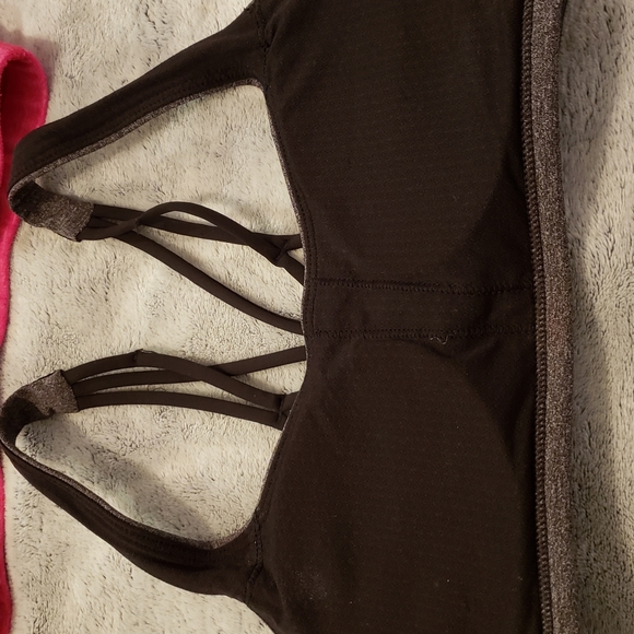 ●SOLD ON MERC●☆2 lulu bras☆ Size 2 VGUC - Picture 7 of 12